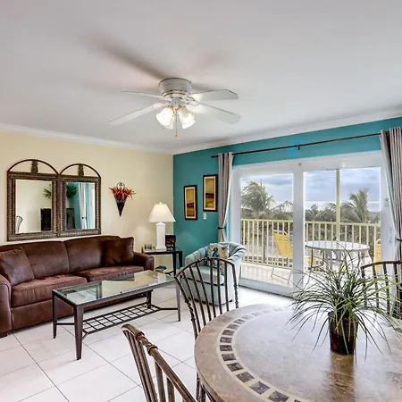South Beach Condo Hotel By Travel Resort Services, Inc. St. Pete Beach Exterior photo