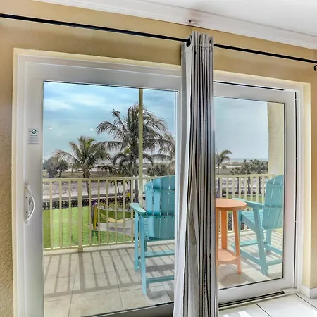South Beach Condo Hotel By Travel Resort Services, Inc. St. Pete Beach Exterior photo
